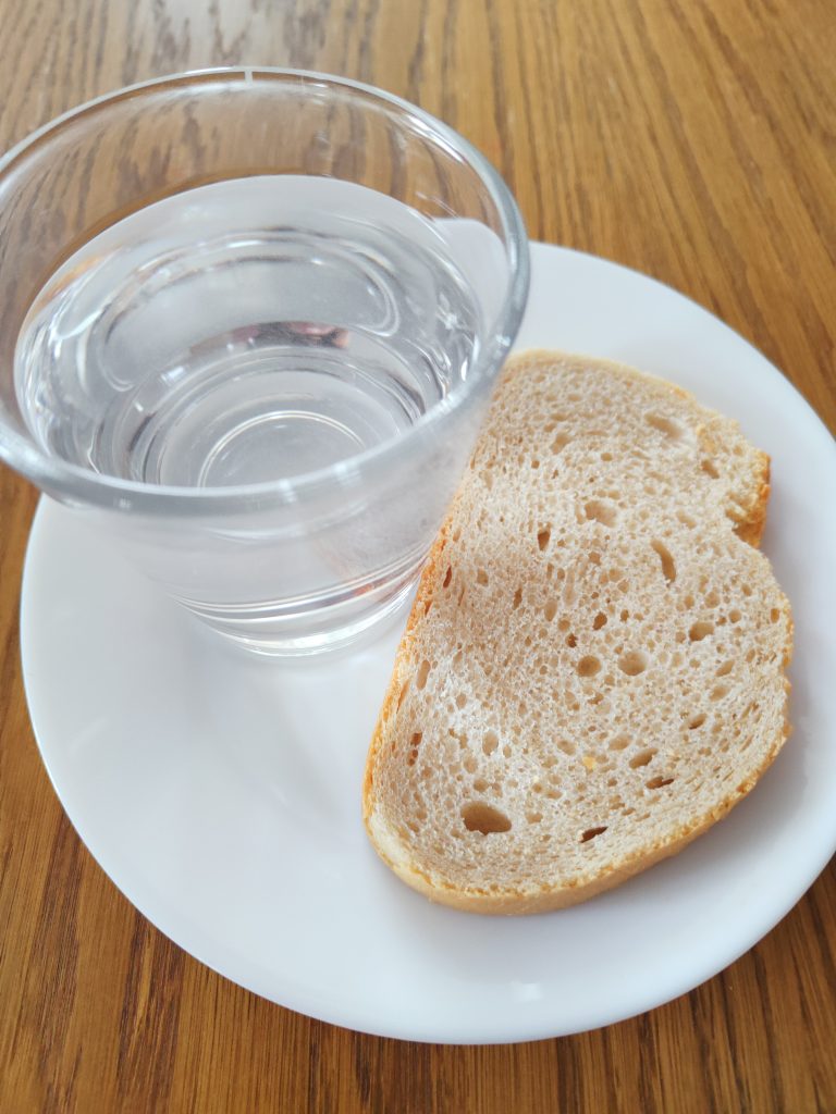 woda i chleb